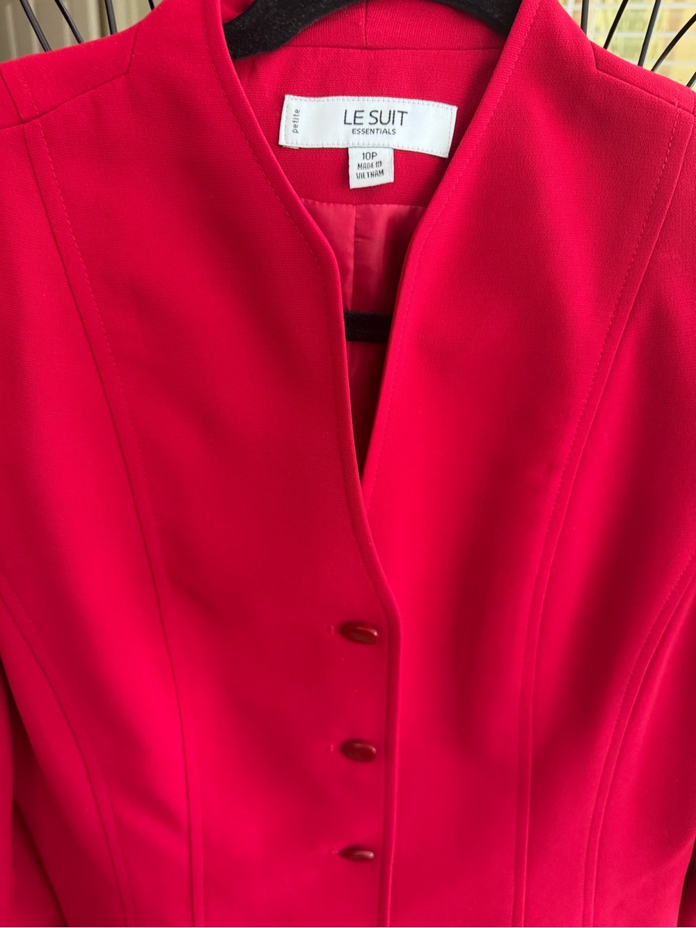 Le Suit Crimson Red Skirt Suit Set Size 10P Tailored Blazer Pencil Skirt Classic - Picture 12 of 12